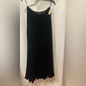 Dana Buchman Black Maxi Skirt